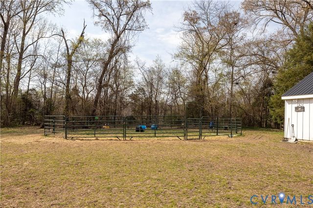 8295 Corbin Braxton Ln, Mechanicsville, VA 23111