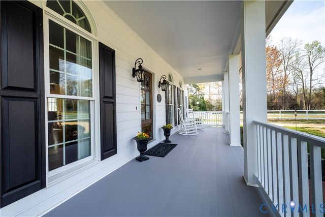 8295 Corbin Braxton Ln, Mechanicsville, VA 23111