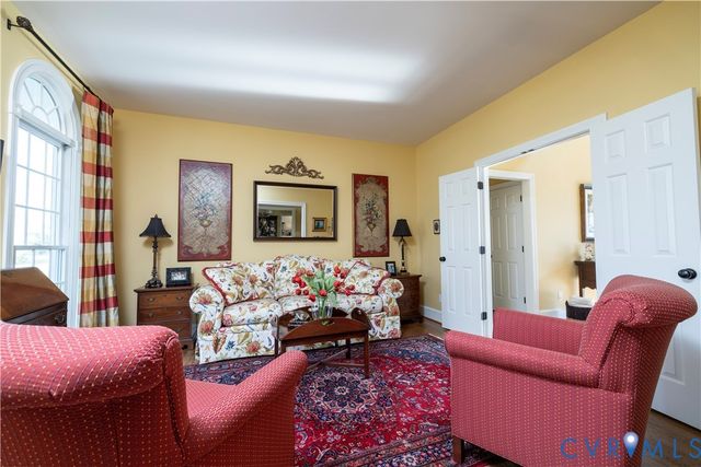 8295 Corbin Braxton Ln, Mechanicsville, VA 23111