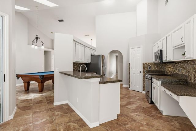 778 LULLWATER DRIVE, Oviedo, FL 32765