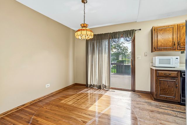 14843 Anne Court, Oak Forest, IL 60452