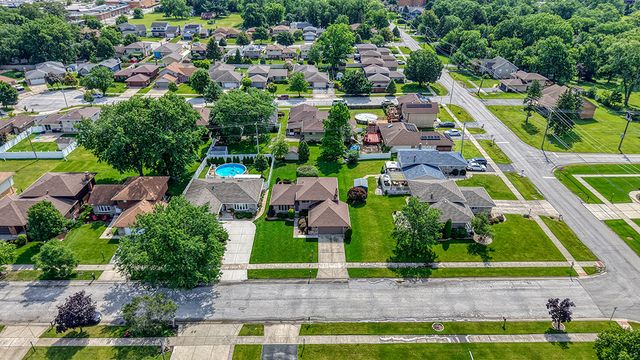 14843 Anne Court, Oak Forest, IL 60452