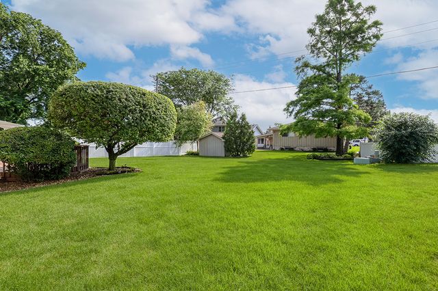 14843 Anne Court, Oak Forest, IL 60452