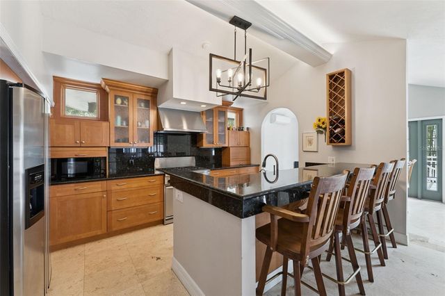 241 W LAKE SUE AVENUE, Winter Park, FL 32789