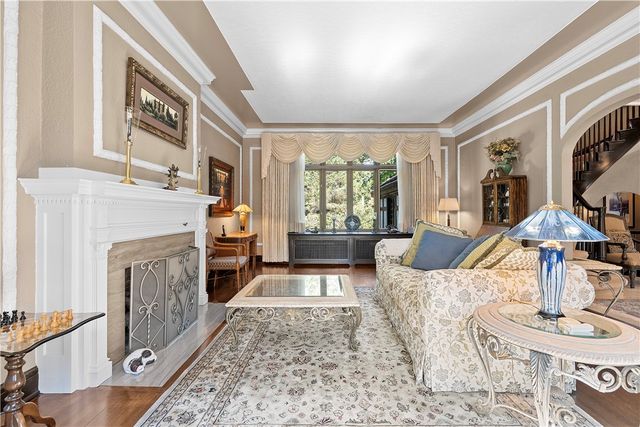 405 W Washington Blvd., Grove City Boro, PA 16127