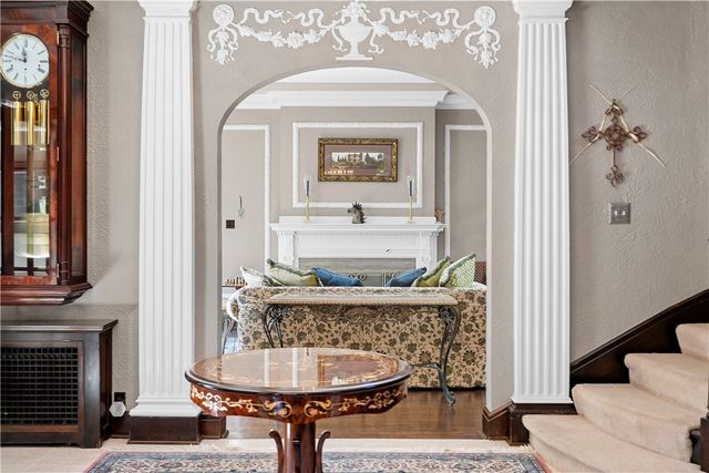 405 W Washington Blvd., Grove City Boro, PA 16127