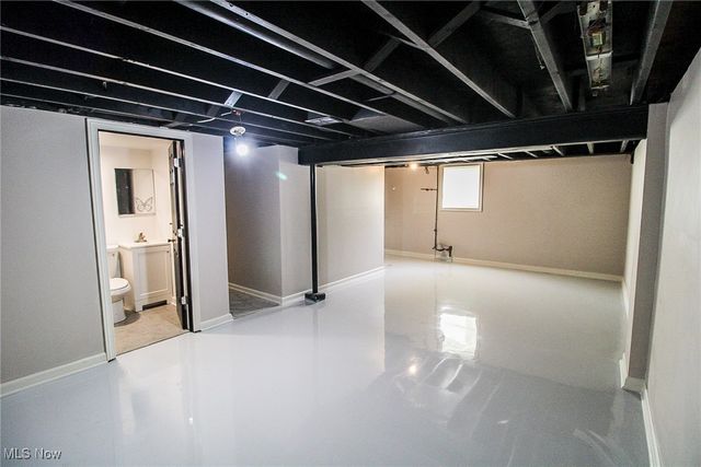 5640 Baylor Avenue, Austintown, OH 44515