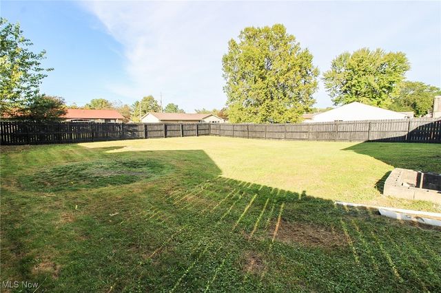 5640 Baylor Avenue, Austintown, OH 44515