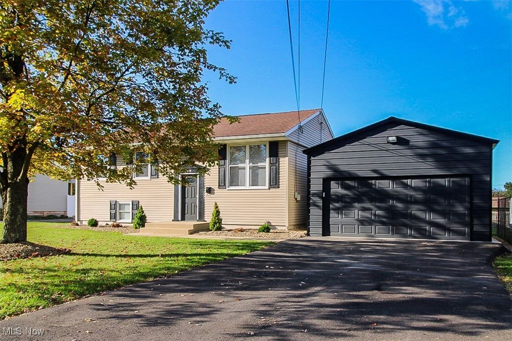 5640 Baylor Avenue, Austintown, OH 44515