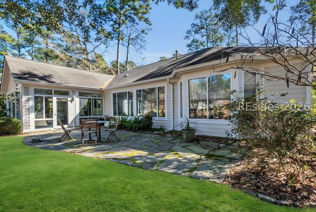 20 Schooner Ln, Bluffton, SC 29909