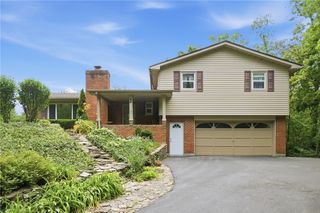 7606 Old Stage Road, Wayne Twp, OH 45068