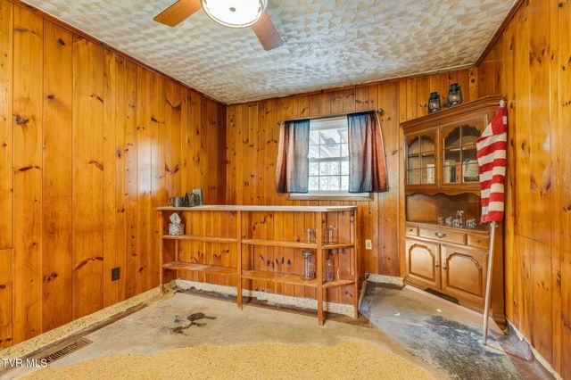 7175 Reedy Creek Road, Bristol, VA 24202