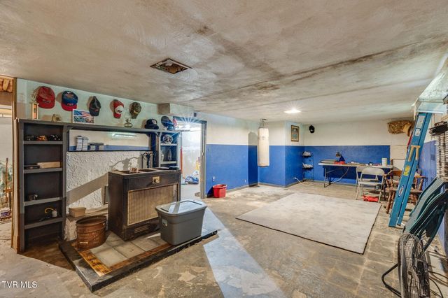 7175 Reedy Creek Road, Bristol, VA 24202