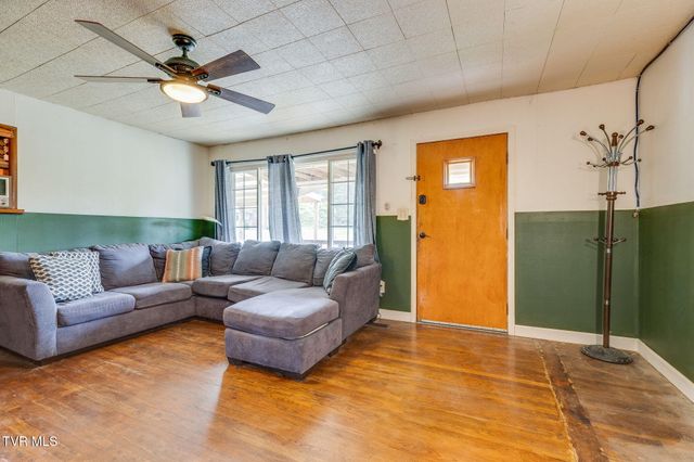 7175 Reedy Creek Road, Bristol, VA 24202
