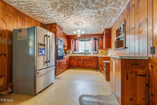 7175 Reedy Creek Road, Bristol, VA 24202