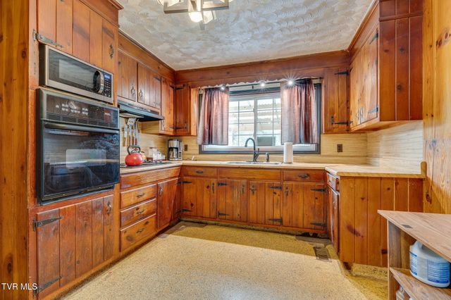 7175 Reedy Creek Road, Bristol, VA 24202