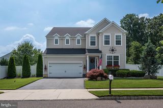 616 SEAMAN DR, Florence, NJ 08518
