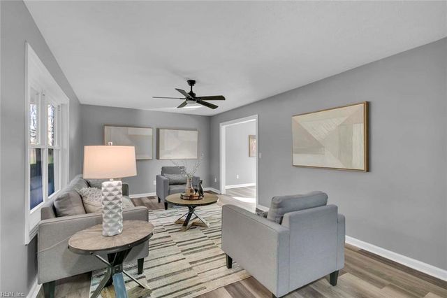 10183 Bumpy RD, Gloucester, VA 23061