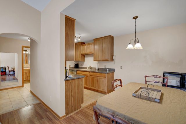 7300 York Avenue S 2063, Edina, MN 55435