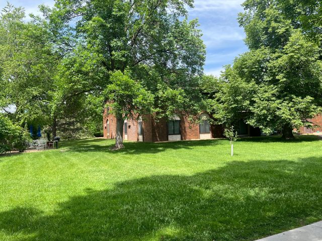 7300 York Avenue S 2063, Edina, MN 55435