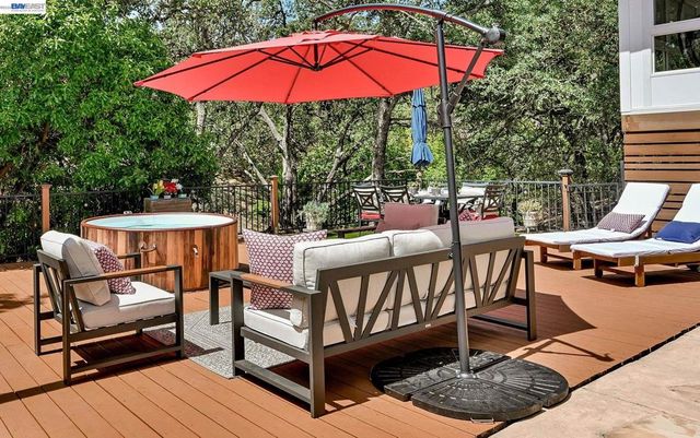 135 Saint Germain Lane, Pleasant Hill, CA 94523