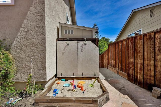 135 Saint Germain Lane, Pleasant Hill, CA 94523