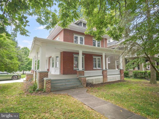 836 OAK HILL AVE, Hagerstown, MD 21742