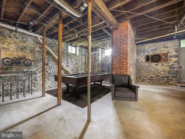 836 OAK HILL AVE, Hagerstown, MD 21742