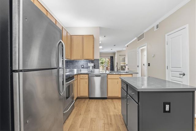 1803 Broadway Apt 112, Nashville, TN 37203