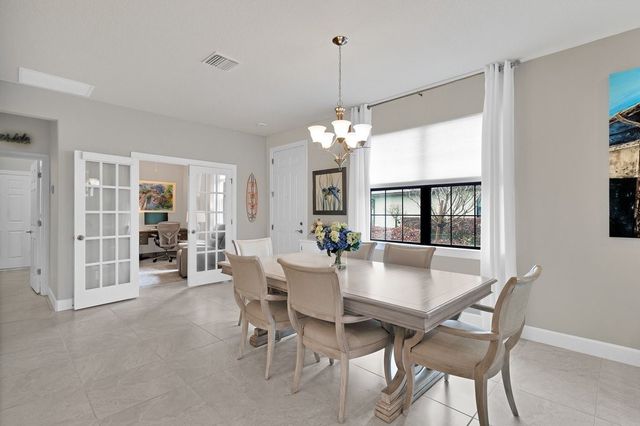 4326 Beauty Leaf Circle, Vero Beach, FL 32967