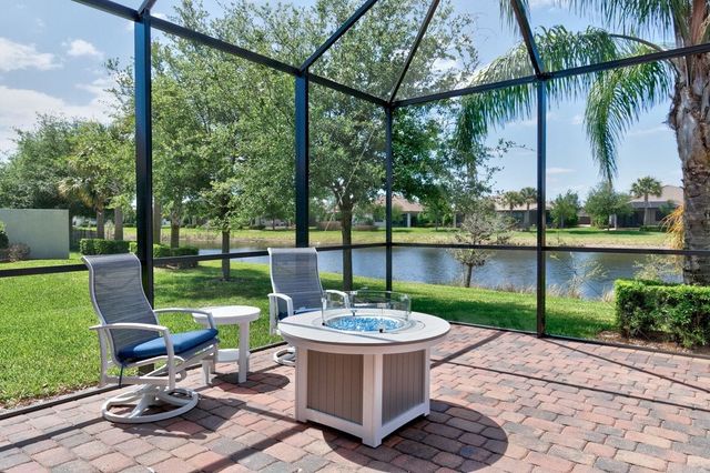 4326 Beauty Leaf Circle, Vero Beach, FL 32967