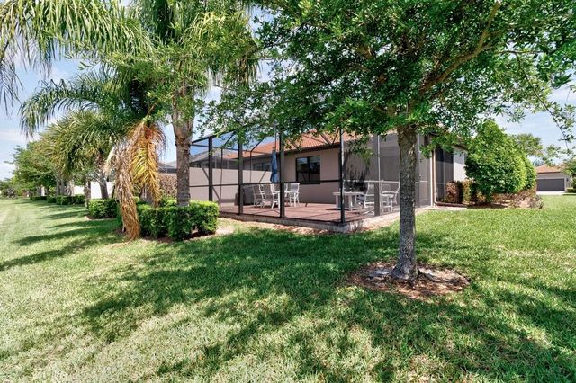 4326 Beauty Leaf Circle, Vero Beach, FL 32967