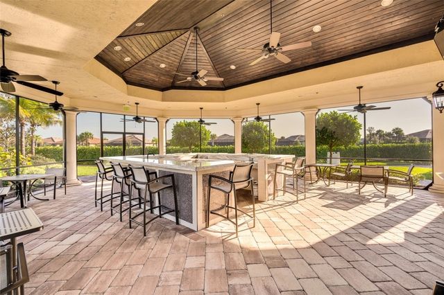 4326 Beauty Leaf Circle, Vero Beach, FL 32967