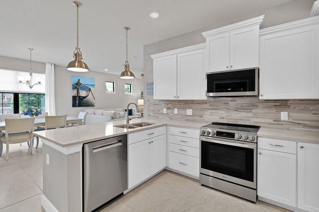 4326 Beauty Leaf Circle, Vero Beach, FL 32967