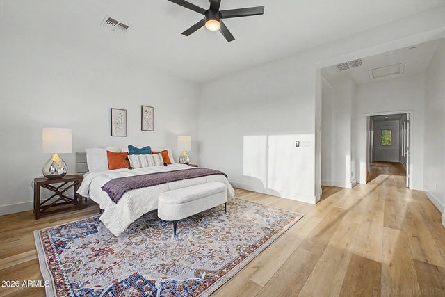 40818 N LYTHAM Court, Phoenix, AZ 85086