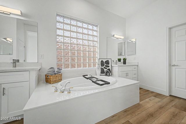 40818 N LYTHAM Court, Phoenix, AZ 85086