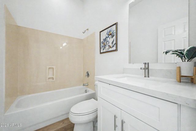 40818 N LYTHAM Court, Phoenix, AZ 85086