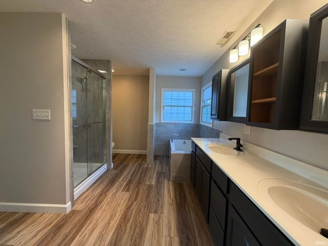 9658 S 1000 E Road, Clarks Hill, IN 47930