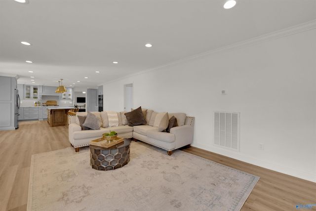 1212 Big Wills Drive NW, Fort Payne, AL 35967