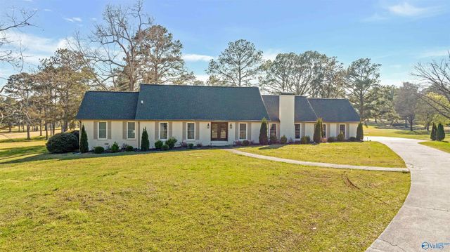 1212 Big Wills Drive NW, Fort Payne, AL 35967