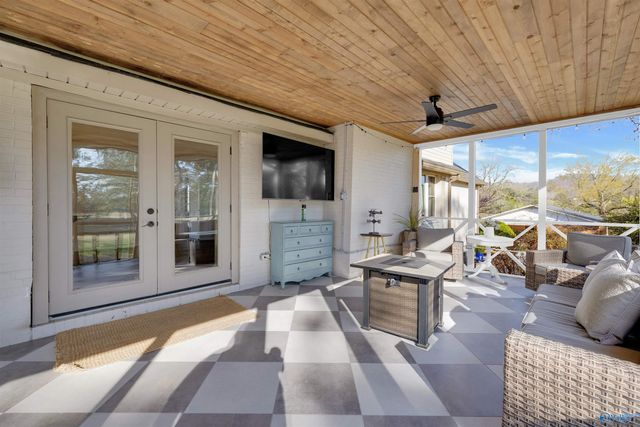 1212 Big Wills Drive NW, Fort Payne, AL 35967