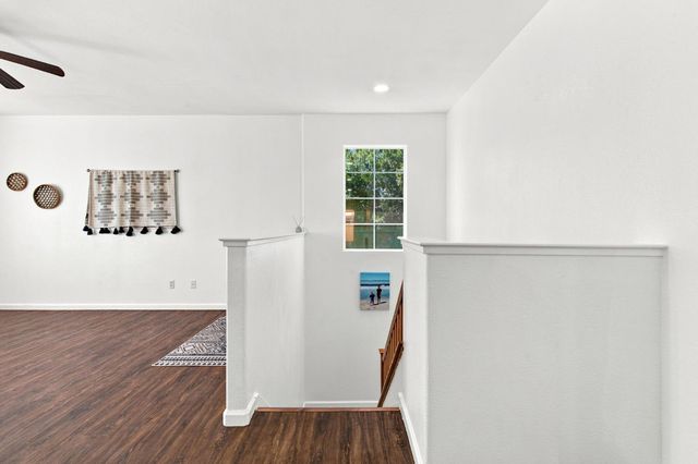 17990 Hidden Well Ln, Lathrop, CA 95330