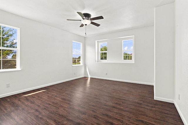 17990 Hidden Well Ln, Lathrop, CA 95330