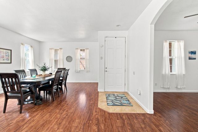17990 Hidden Well Ln, Lathrop, CA 95330