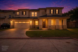 17990 Hidden Well Ln, Lathrop, CA 95330