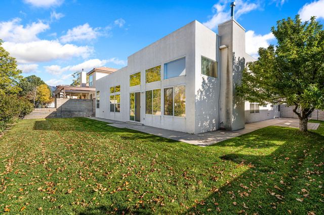 11315 Penfield Lane NE, Albuquerque, NM 87111