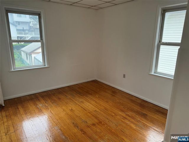 116 Berkeley Avenue, Bloomfield, NJ 07003