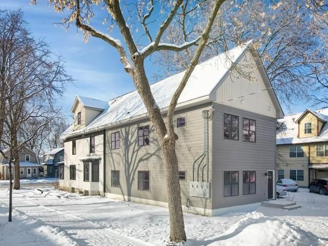 1129 8th Street SE, Minneapolis, MN 55414