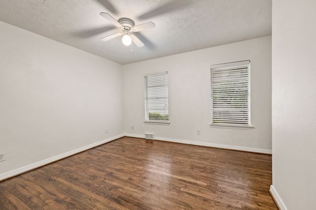 6644 Fisher Road, Dallas, TX 75214