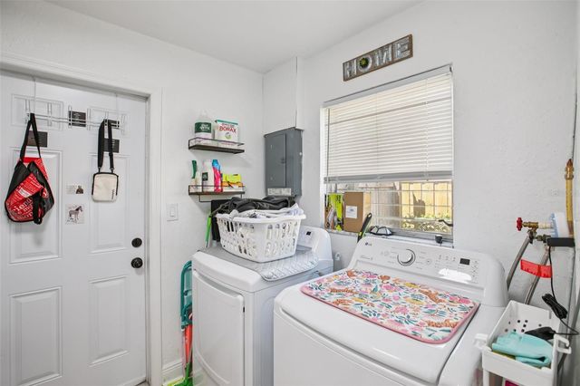 8391 59TH LANE N, Pinellas Park, FL 33781